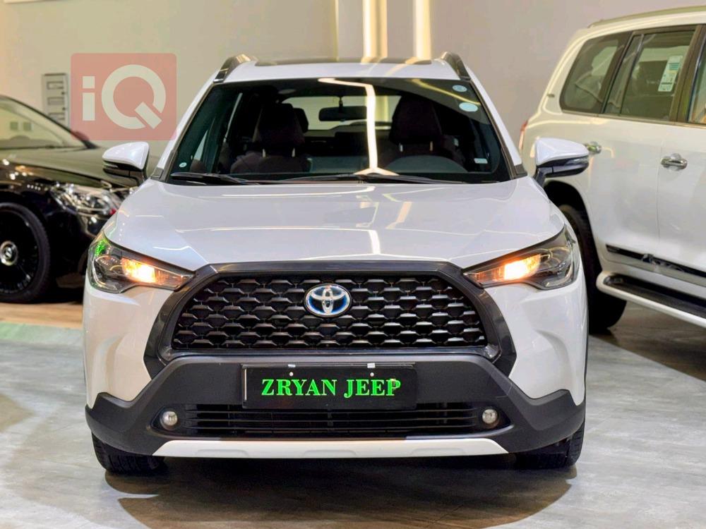 تۆیۆتا کۆرۆلا کرۆس